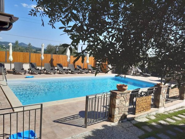 casa indipendente in vendita a Narni in zona Vigne