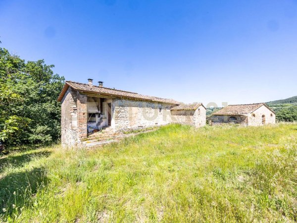 casa indipendente in vendita a Narni