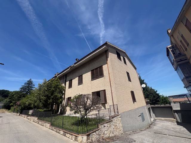 appartamento in vendita a Narni in zona Tre ponti