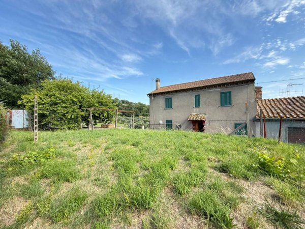 casa indipendente in vendita a Narni in zona Borgaria