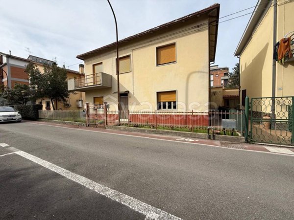 casa indipendente in vendita a Narni in zona Narni Scalo