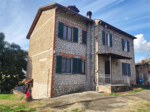 casa indipendente in vendita a Narni in zona Montoro