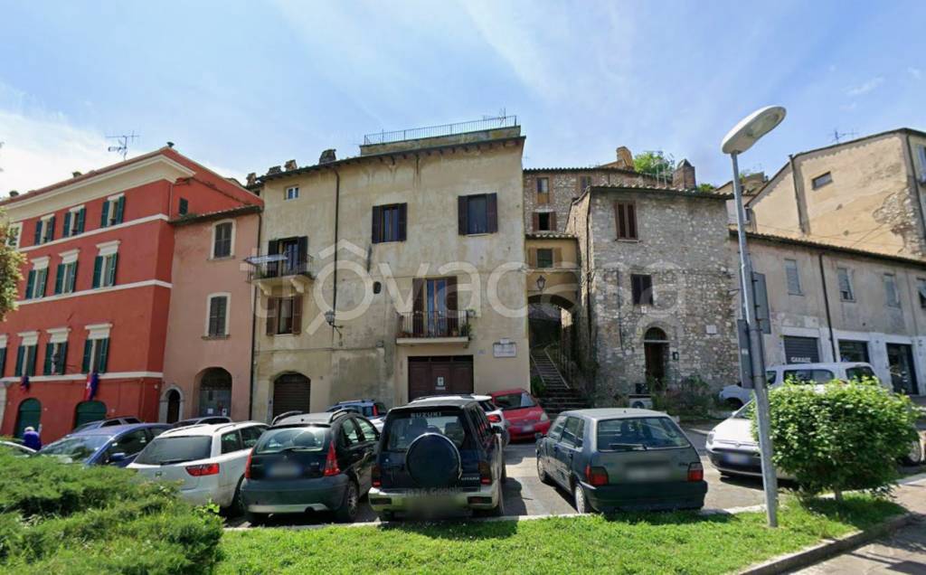 casa indipendente in vendita a Narni in zona Tre ponti