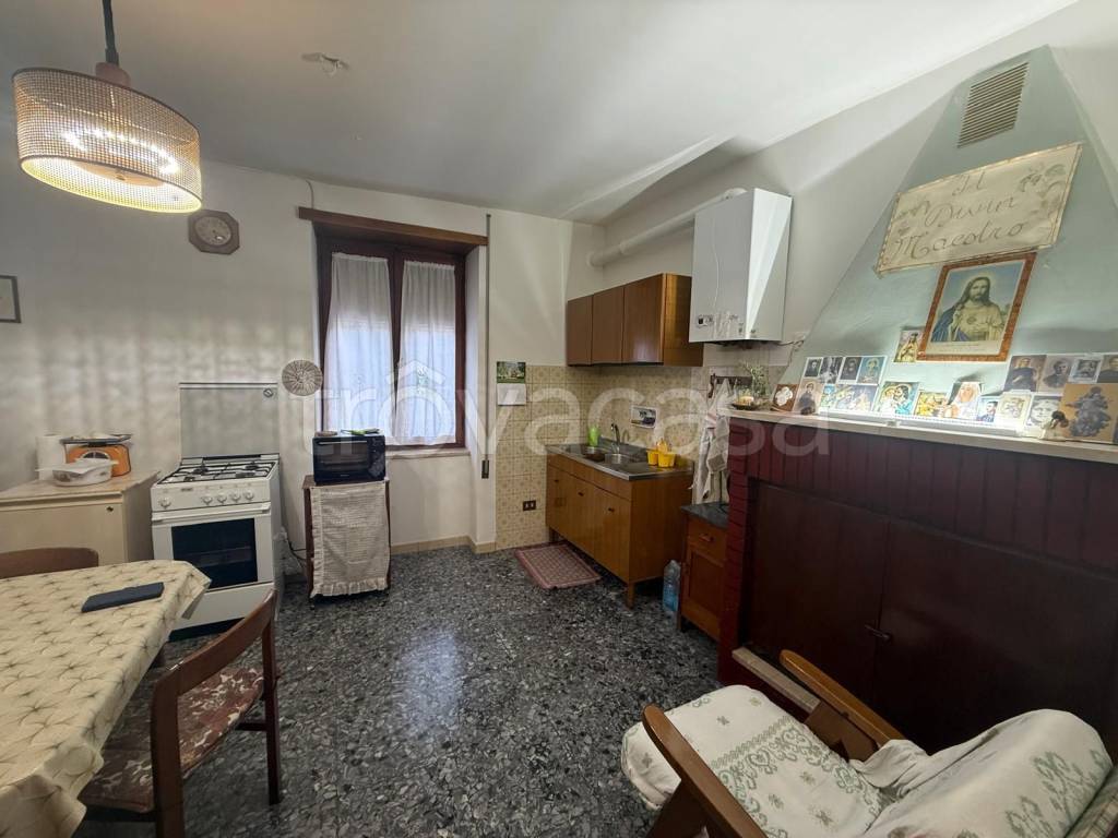 casa indipendente in vendita a Narni in zona Vigne