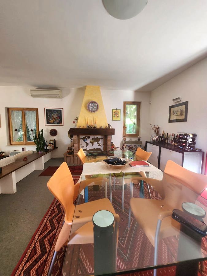 casa indipendente in vendita a Narni
