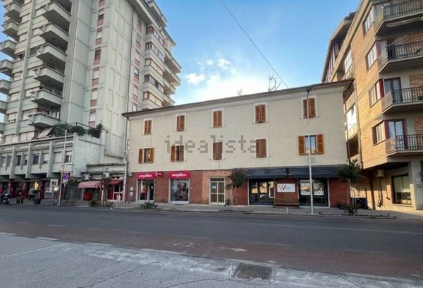 appartamento in vendita a Narni in zona Narni Scalo