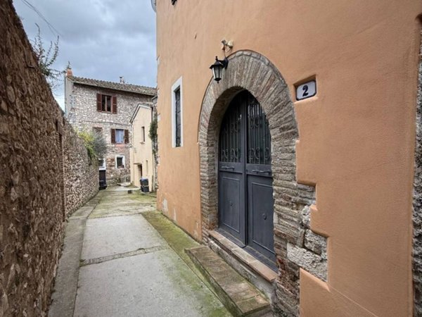 appartamento in vendita a Narni in zona Tre ponti