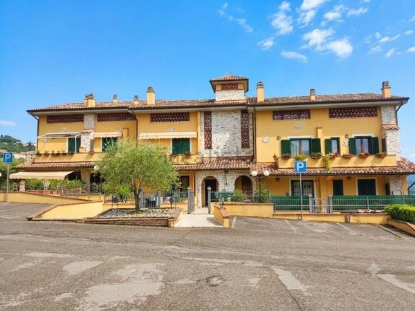 appartamento in vendita a Narni in zona Santa Lucia