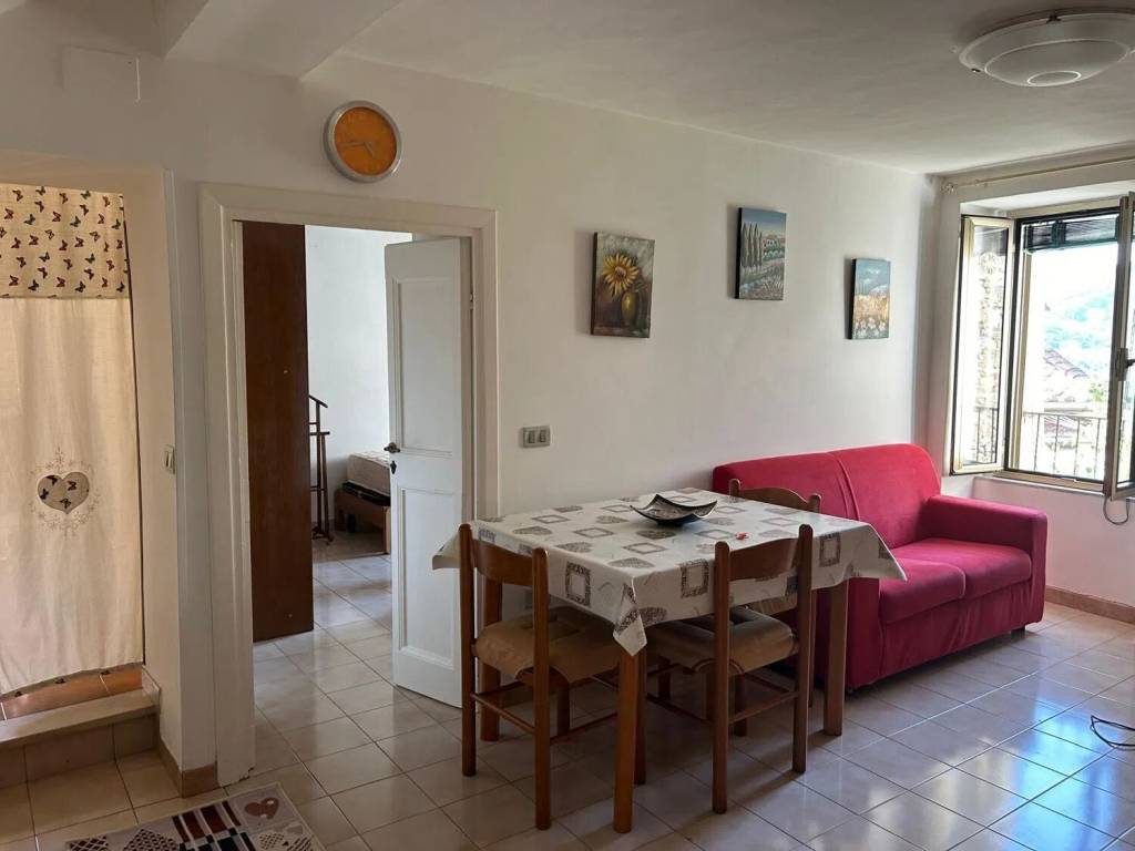 appartamento in vendita a Narni in zona Tre ponti
