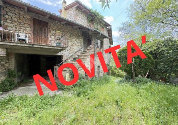 casa indipendente in vendita a Narni