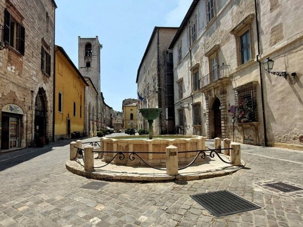 appartamento in vendita a Narni in zona Tre ponti