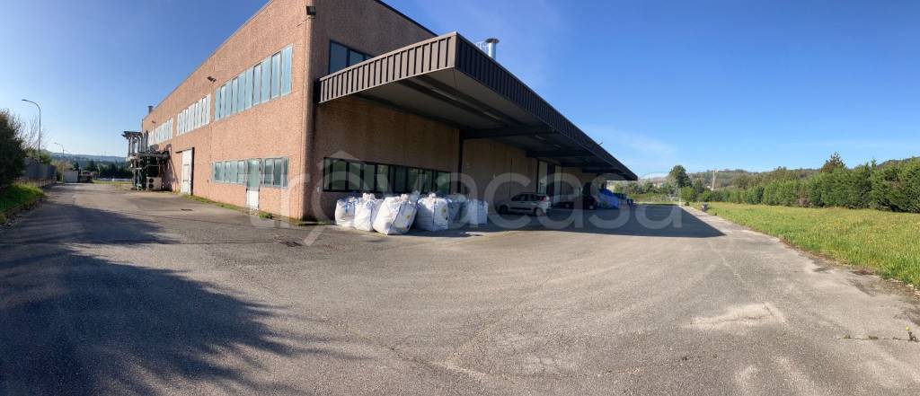 locale commerciale in vendita a Narni in zona San Liberato