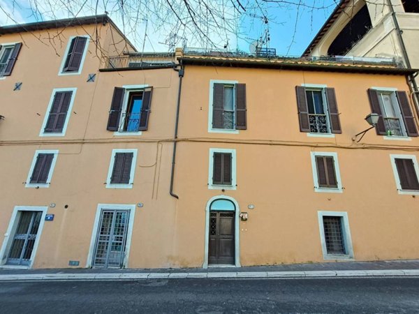 appartamento in vendita a Narni in zona Tre ponti