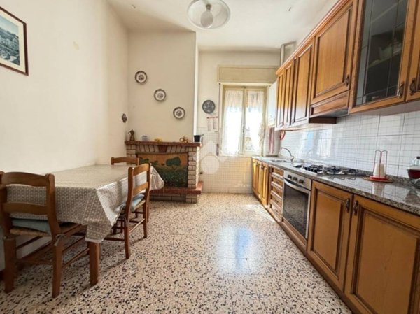 appartamento in vendita a Narni in zona Narni Scalo