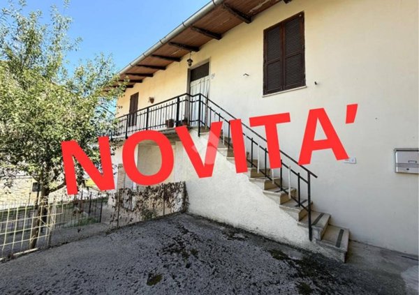 casa indipendente in vendita a Narni in zona Guadamello
