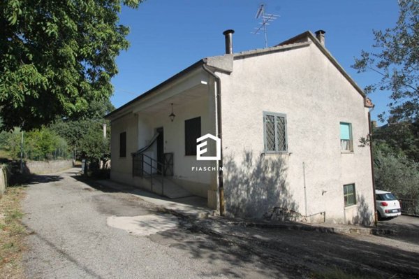 casa indipendente in vendita a Narni in zona Narni Scalo