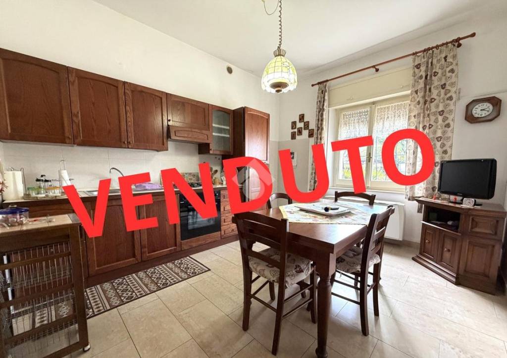 appartamento in vendita a Narni in zona Narni Scalo