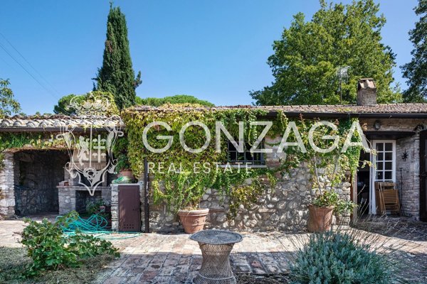 casa indipendente in vendita a Narni in zona Tre ponti