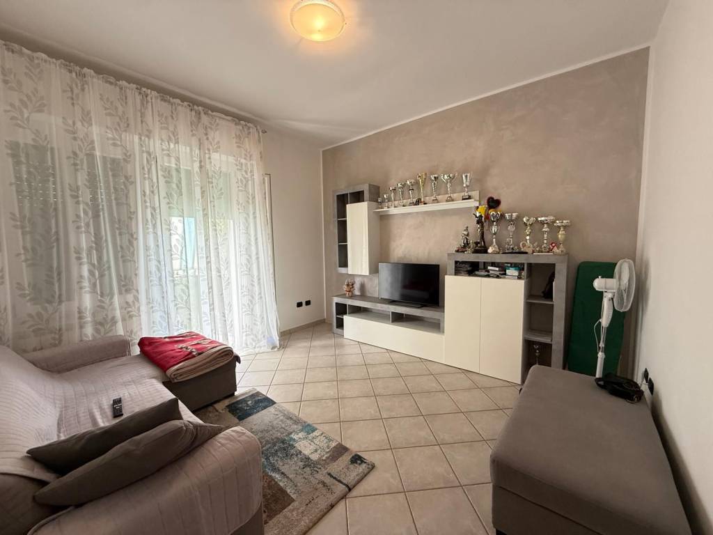 appartamento in vendita a Narni in zona Santa Lucia