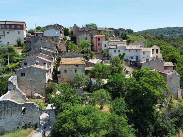 casa indipendente in vendita a Narni in zona Schifanoia
