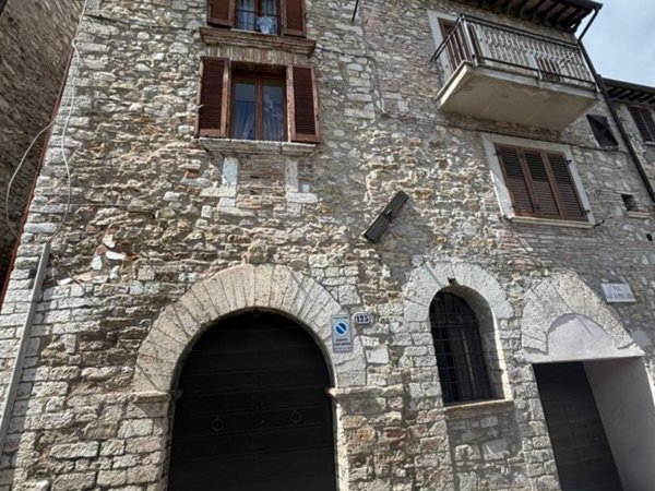 casa indipendente in vendita a Narni in zona Tre ponti