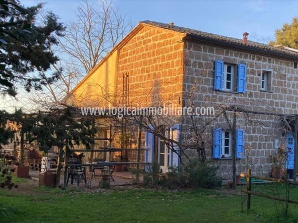 casa indipendente in vendita ad Orvieto in zona Bagni