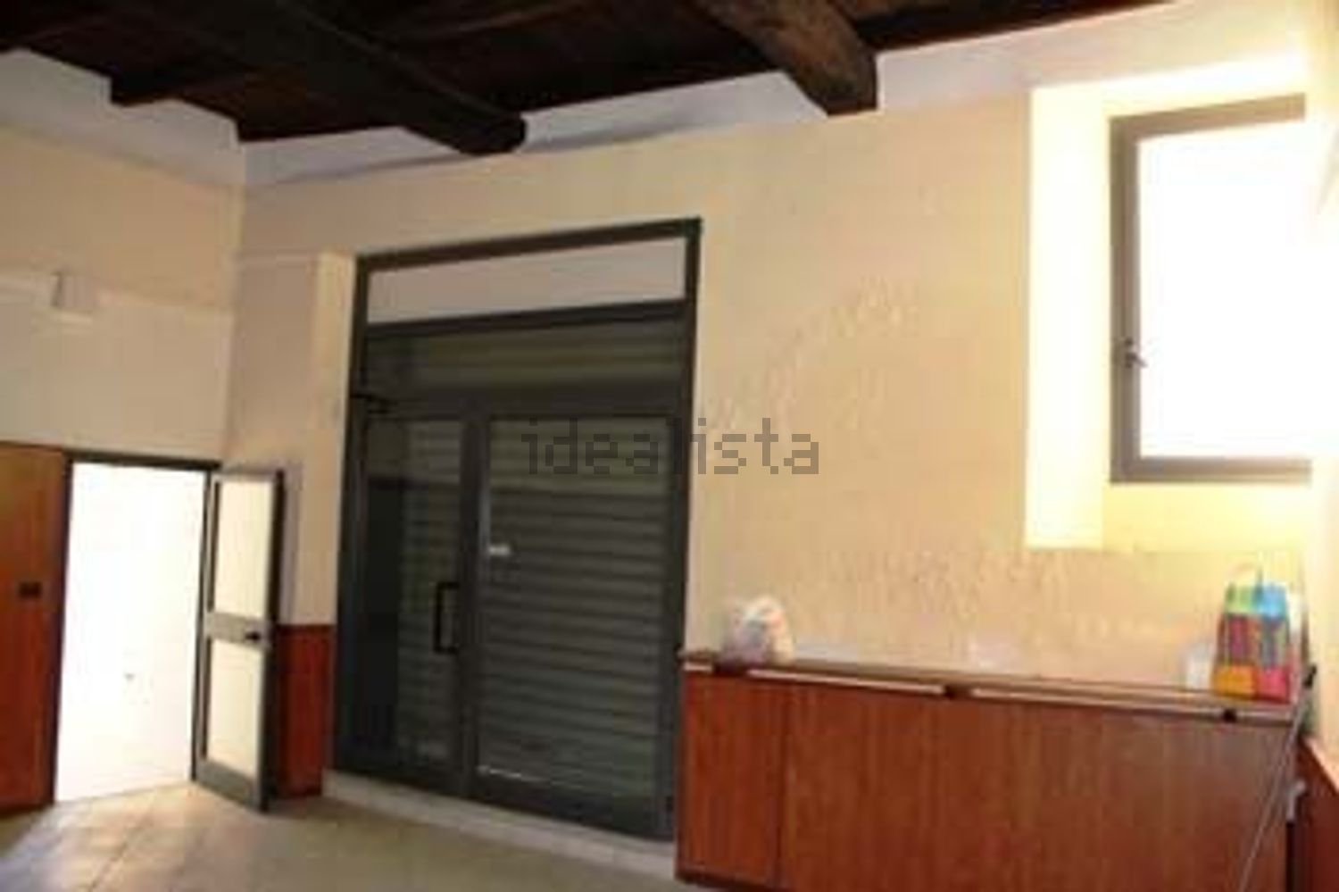 locale commerciale in vendita ad Orvieto