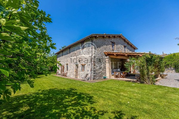 casa indipendente in vendita ad Orvieto