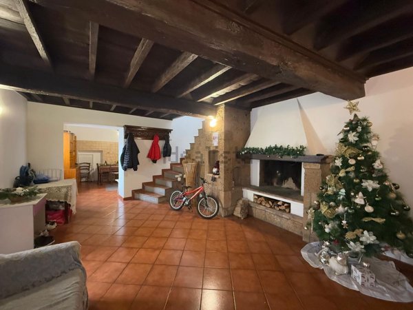 esavano in vendita ad Orvieto