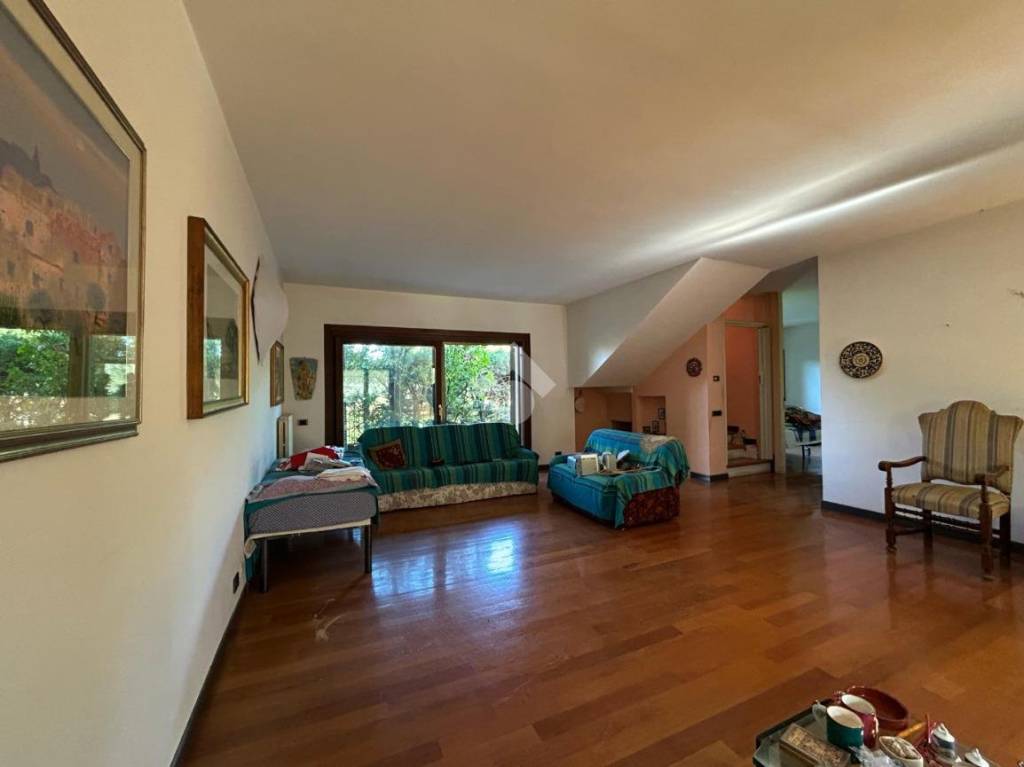 casa indipendente in vendita ad Orvieto in zona Bagni