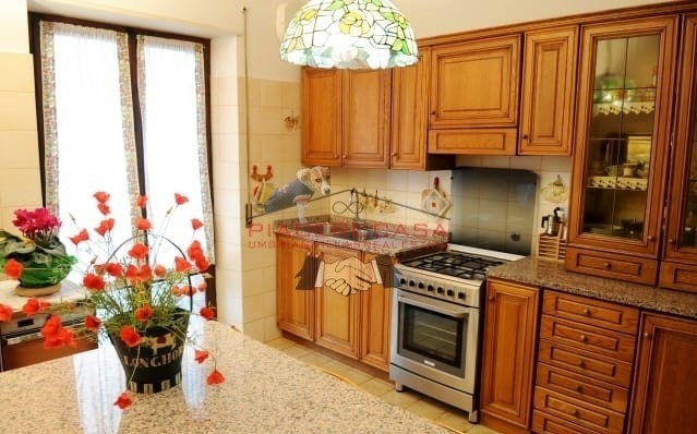 appartamento in vendita ad Orvieto in zona Ciconia