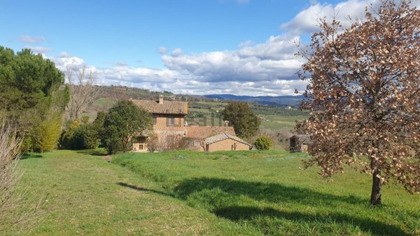 casa indipendente in vendita ad Orvieto