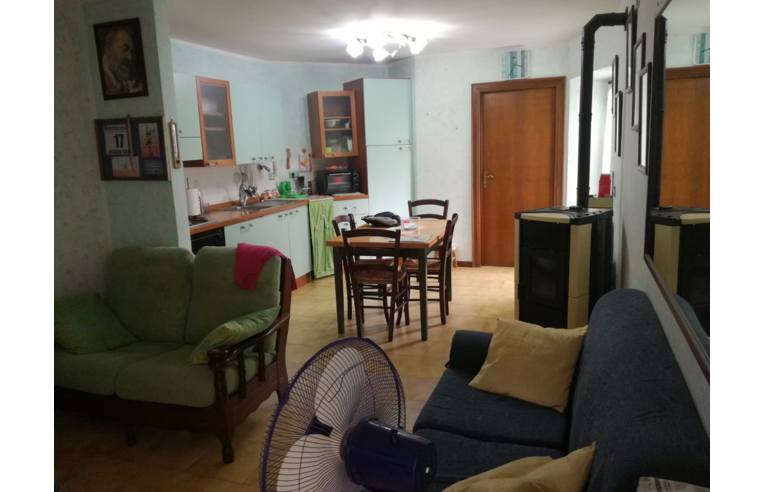 casa indipendente in vendita ad Orvieto in zona Sugano