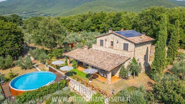 casa indipendente in vendita ad Orvieto in zona Bagni