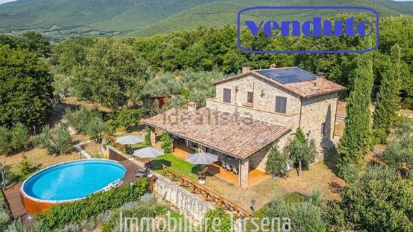 casale in vendita ad Orvieto