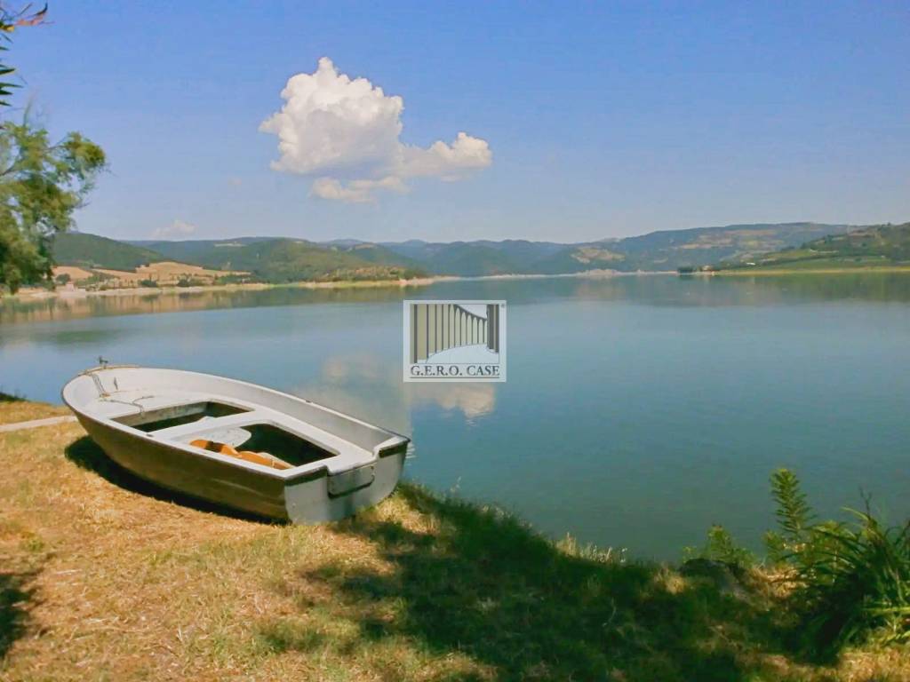 negozio in vendita ad Orvieto in zona Corbara