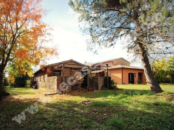 casa indipendente in vendita ad Orvieto