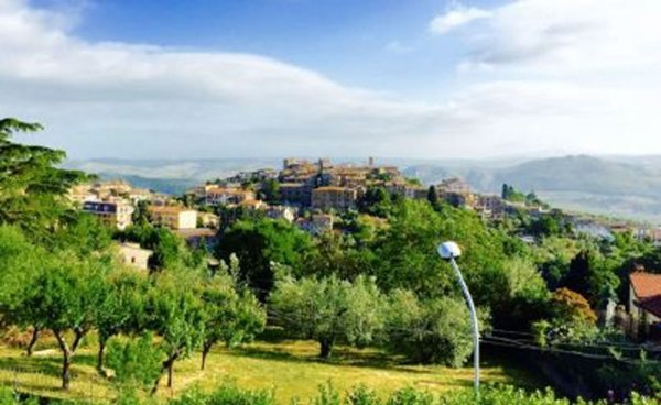 appartamento in vendita ad Orvieto in zona Bagni