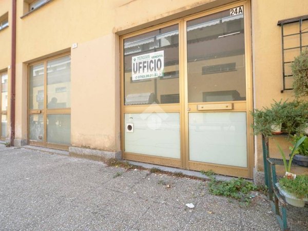 negozio in vendita ad Orvieto in zona Ciconia