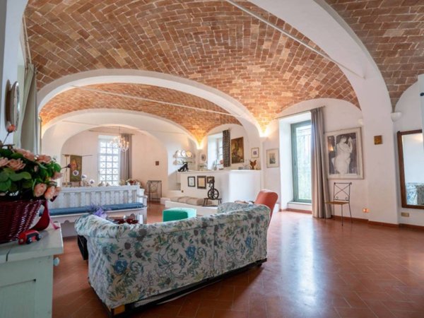 intera palazzina in vendita ad Orvieto