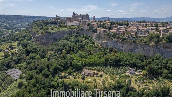 casa indipendente in vendita ad Orvieto