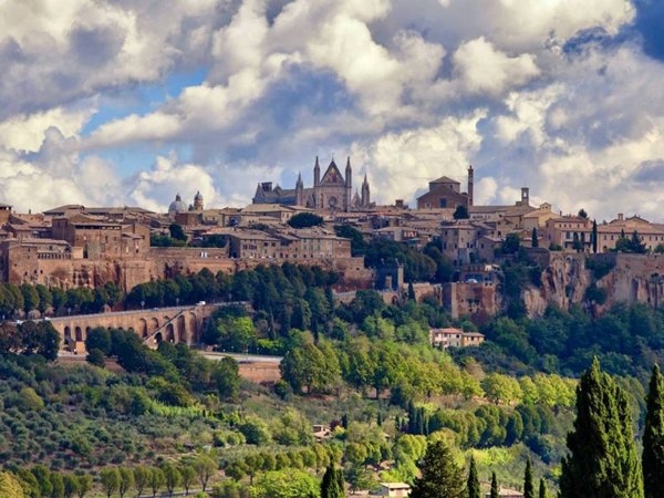 intera palazzina in vendita ad Orvieto
