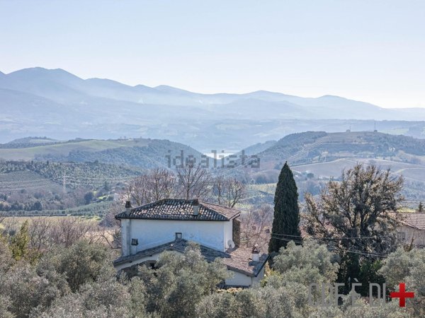 appartamento in vendita ad Orvieto in zona Colonnetta di Prodo