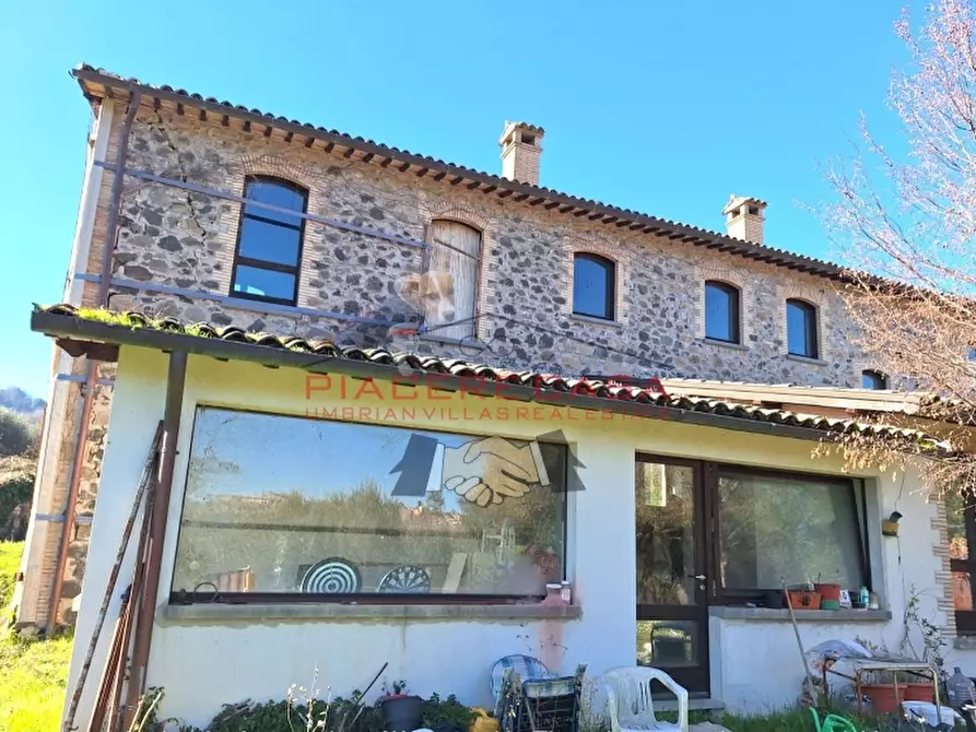 casa indipendente in vendita ad Orvieto in zona Bagni