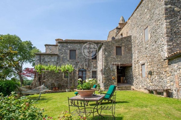 casa indipendente in vendita ad Orvieto in zona Canonica