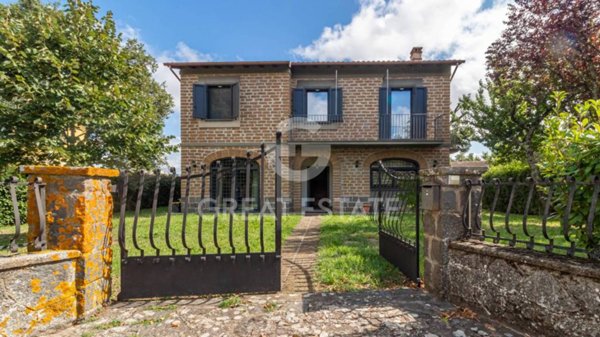 casa indipendente in vendita ad Orvieto in zona Bagni