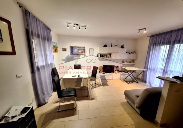 casa indipendente in vendita ad Orvieto in zona Sferracavallo