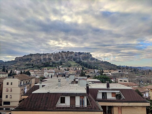 appartamento in vendita ad Orvieto in zona Orvieto Scalo