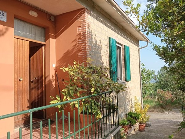 casa indipendente in vendita ad Orvieto