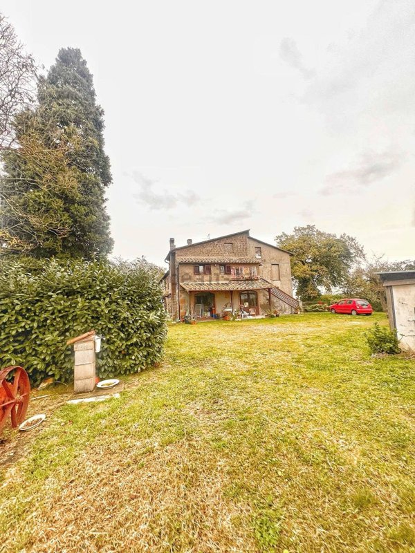 casale in vendita ad Orvieto